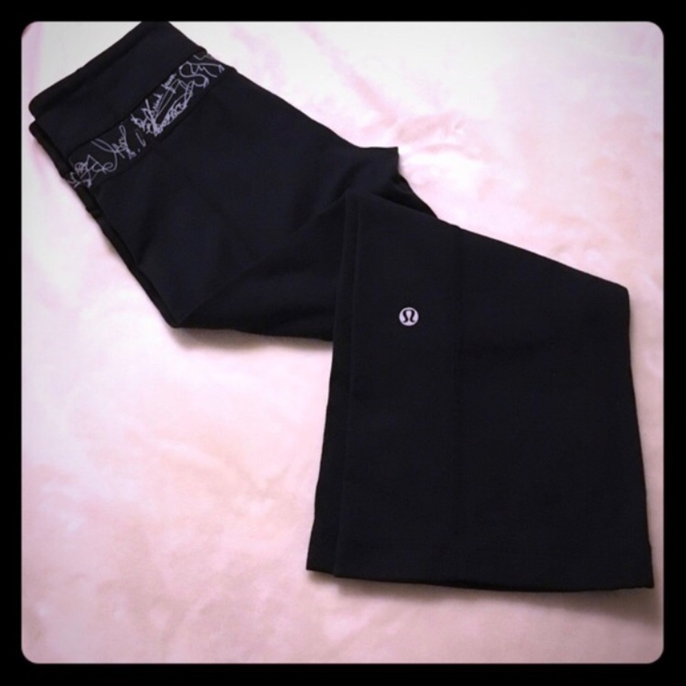 Lululemon size 2